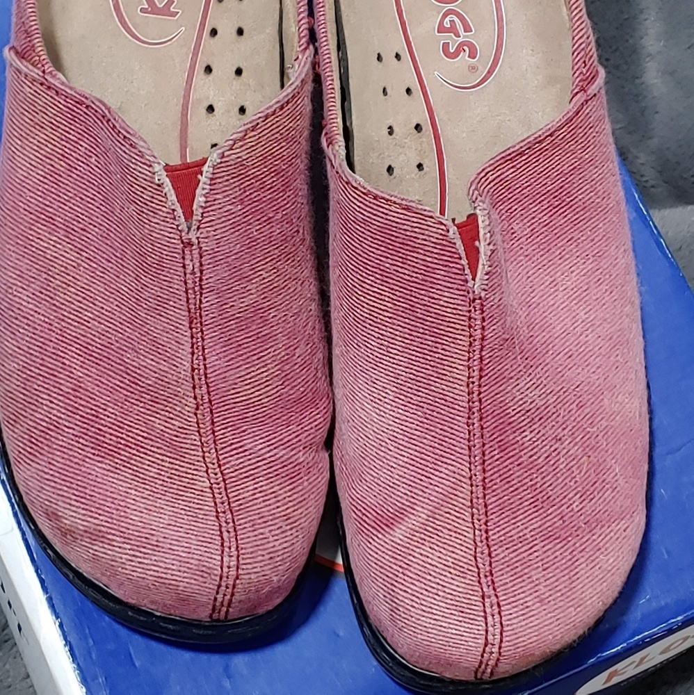 Red Klogs